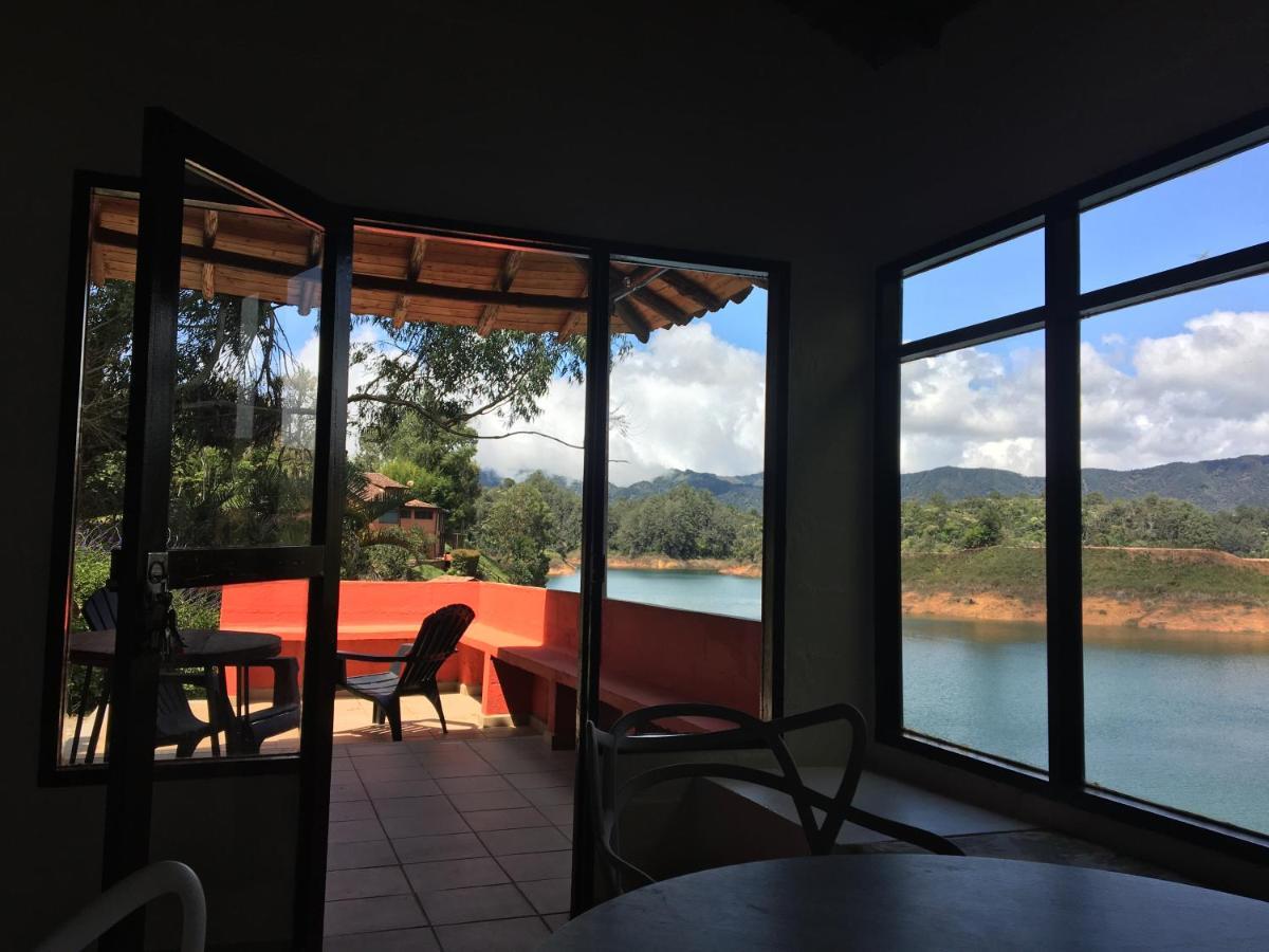 Ecolodge Bahia Del Penon Guatapé Eksteriør billede
