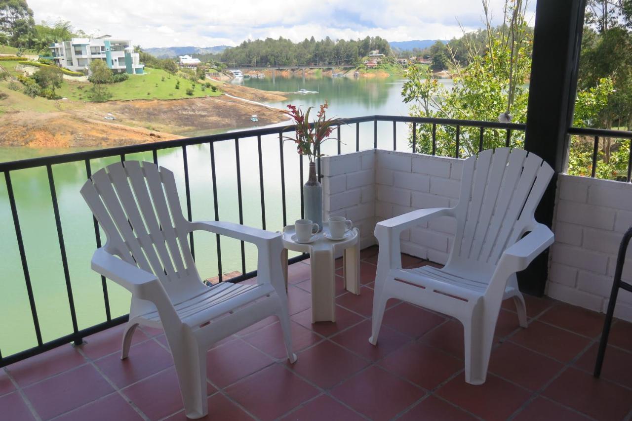 Ecolodge Bahia Del Penon Guatapé Eksteriør billede