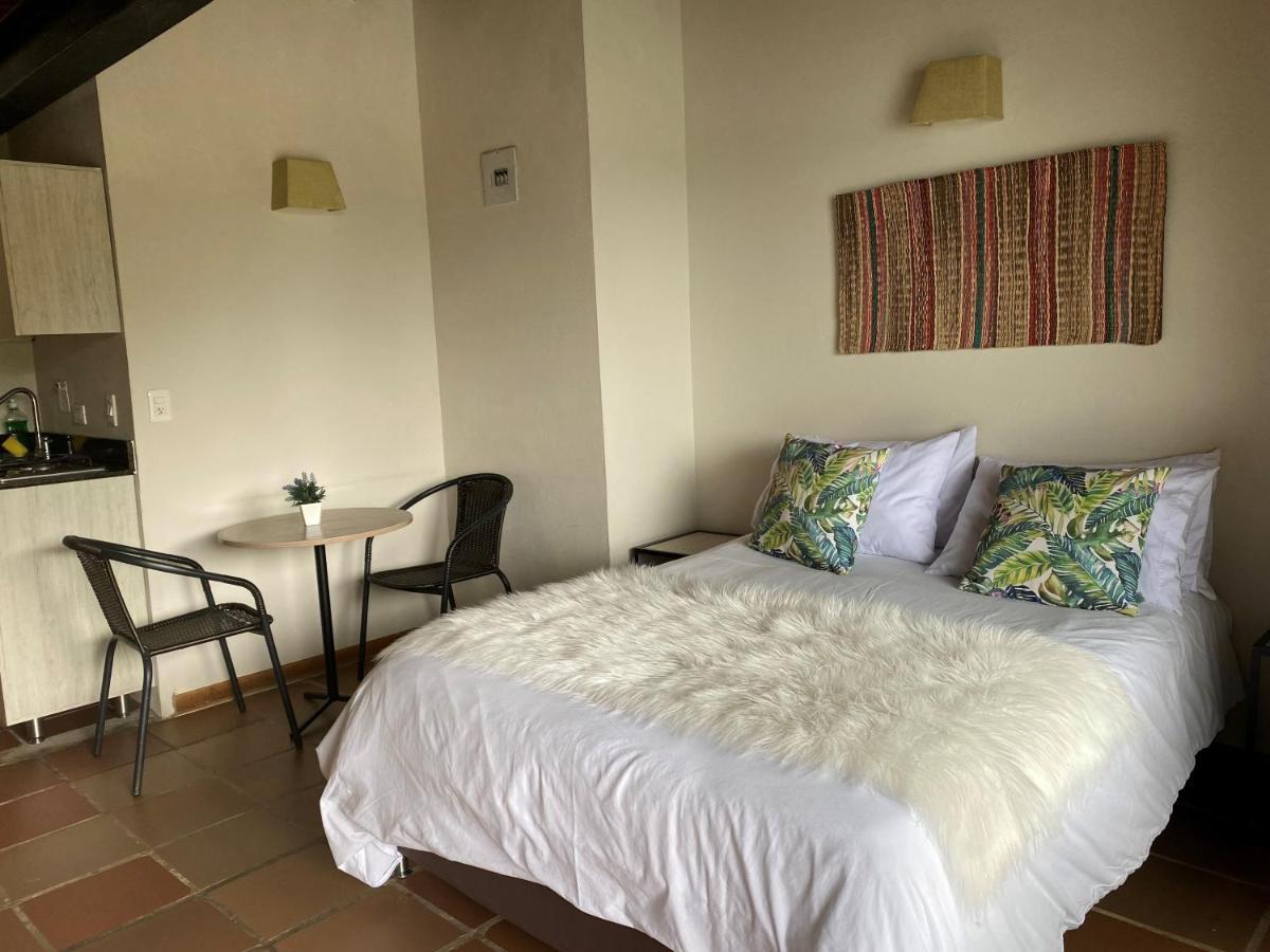 Ecolodge Bahia Del Penon Guatapé Eksteriør billede