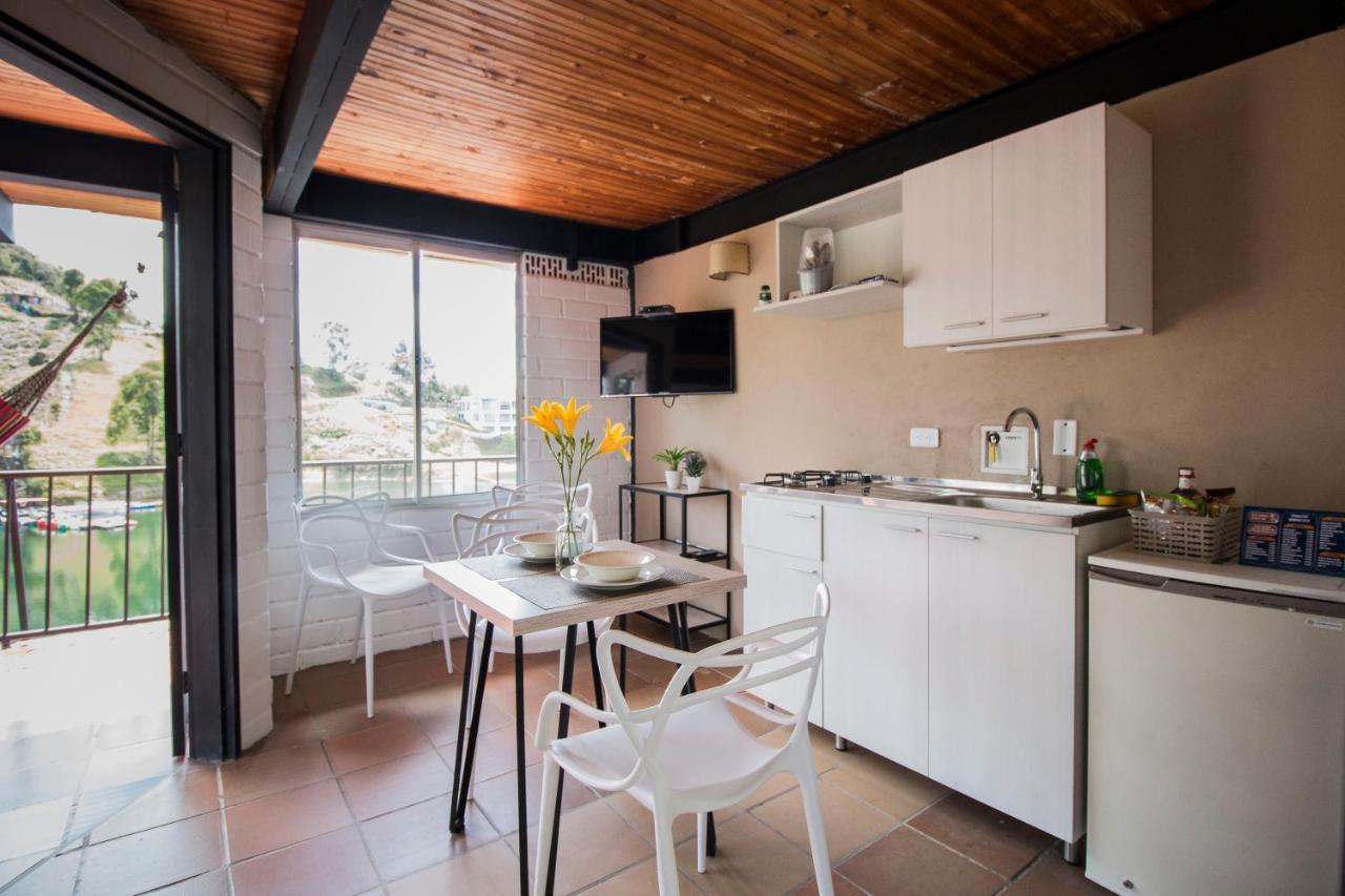 Ecolodge Bahia Del Penon Guatapé Eksteriør billede