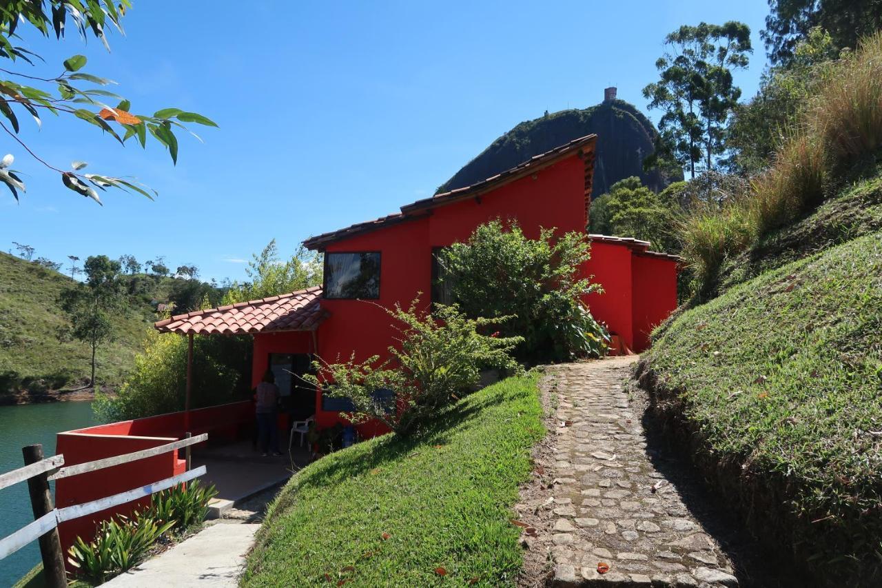 Ecolodge Bahia Del Penon Guatapé Eksteriør billede